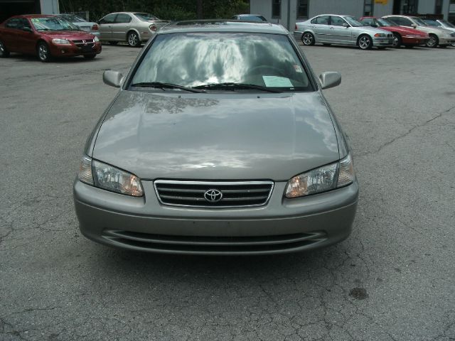 2001 Toyota Camry Ext. Cab 6.5-ft. Bed 4WD