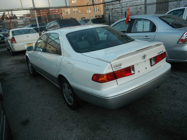 2001 Toyota Camry SEL Sport Utility 4D