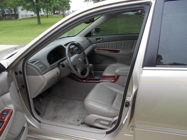 2002 Toyota Camry SEL Sport Utility 4D