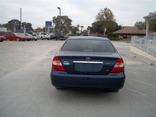 2002 Toyota Camry Ext. Cab 6.5-ft. Bed 4WD