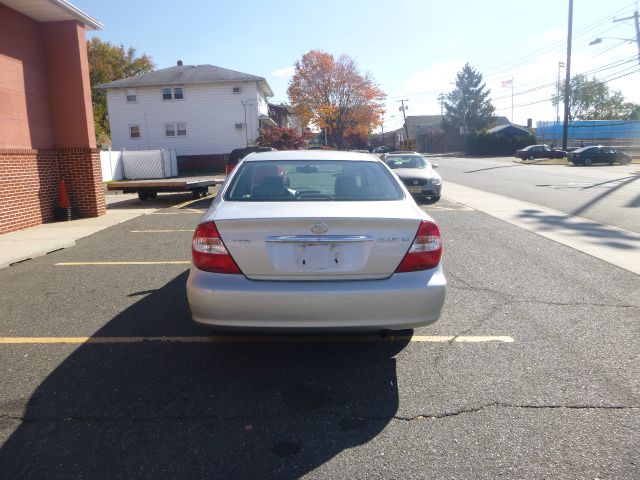 2002 Toyota Camry SEL Sport Utility 4D