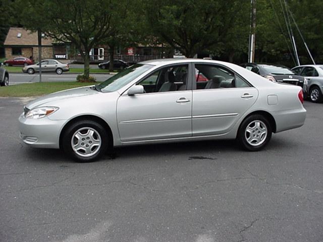 2003 Toyota Camry Enthusiast 2D Roadster