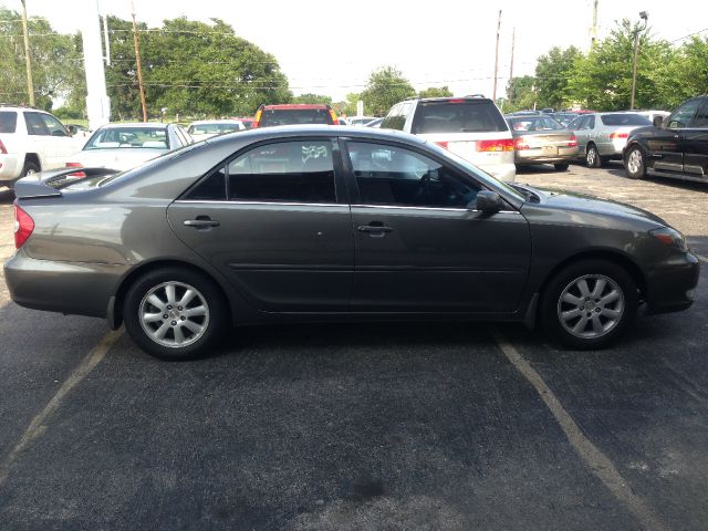 2003 Toyota Camry SE