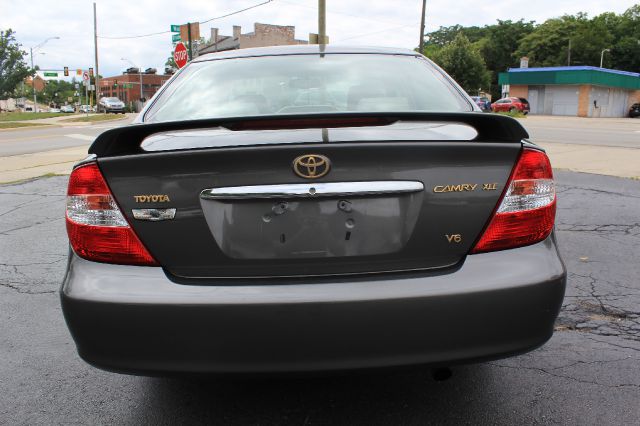 2003 Toyota Camry Ext. Cab 6.5-ft. Bed 4WD