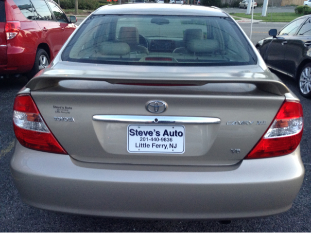 2003 Toyota Camry Ext. Cab 6.5-ft. Bed 4WD