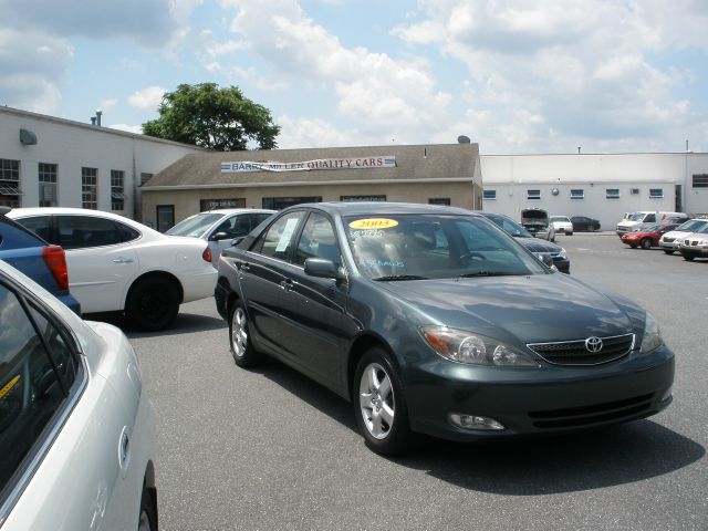 2003 Toyota Camry SE