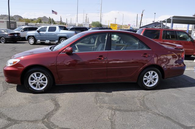 2004 Toyota Camry Enthusiast 2D Roadster