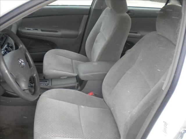 2004 Toyota Camry SE