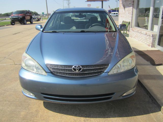 2004 Toyota Camry W/bluetooth