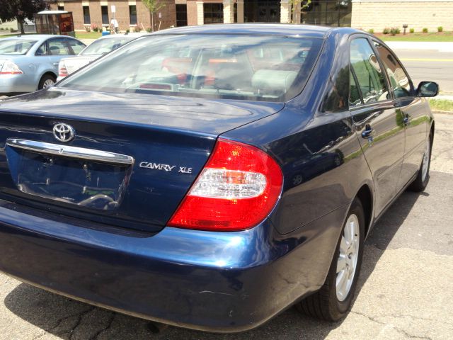 2004 Toyota Camry SEL Sport Utility 4D