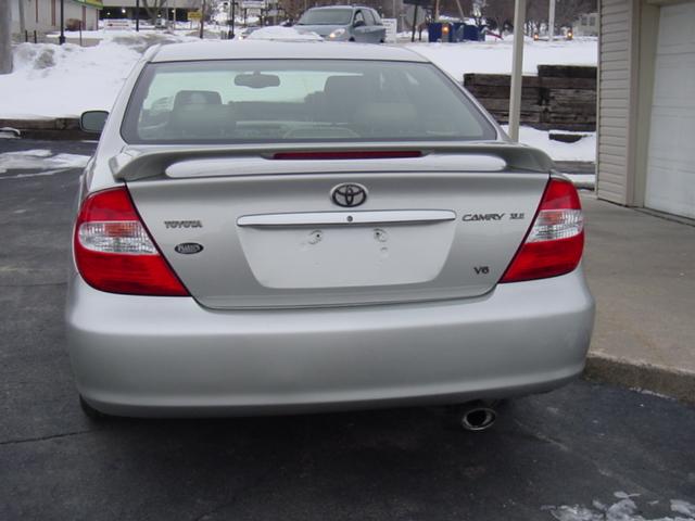 2004 Toyota Camry SEL Sport Utility 4D