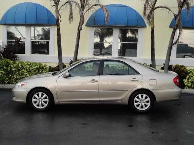 2004 Toyota Camry 2.0 T - Clean Carfax