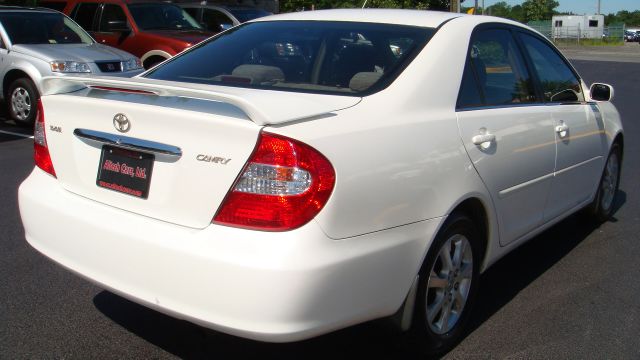 2004 Toyota Camry SE