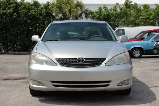 2004 Toyota Camry Ext. Cab 6.5-ft. Bed 4WD