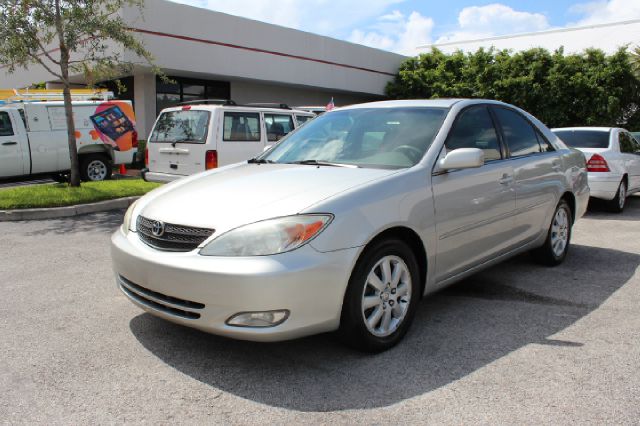 2004 Toyota Camry Ext. Cab 6.5-ft. Bed 4WD