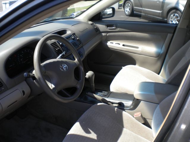 2004 Toyota Camry SE