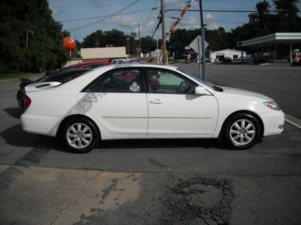 2004 Toyota Camry SEL Sport Utility 4D