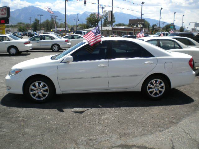 2004 Toyota Camry Unknown