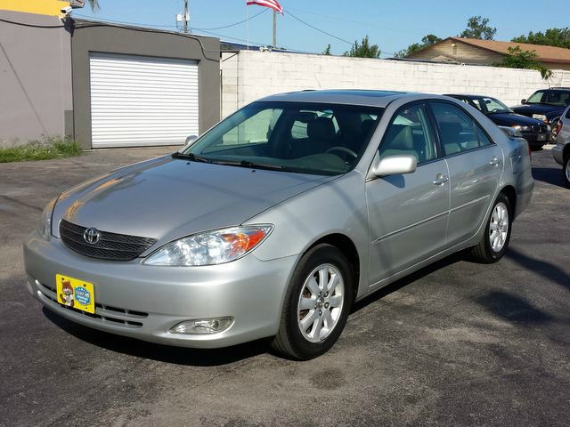 2004 Toyota Camry T6 AWD Leather Moonroof Navigation