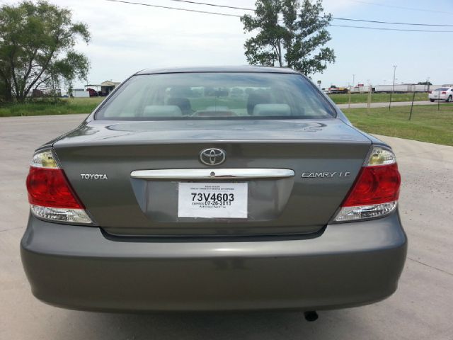 2005 Toyota Camry X