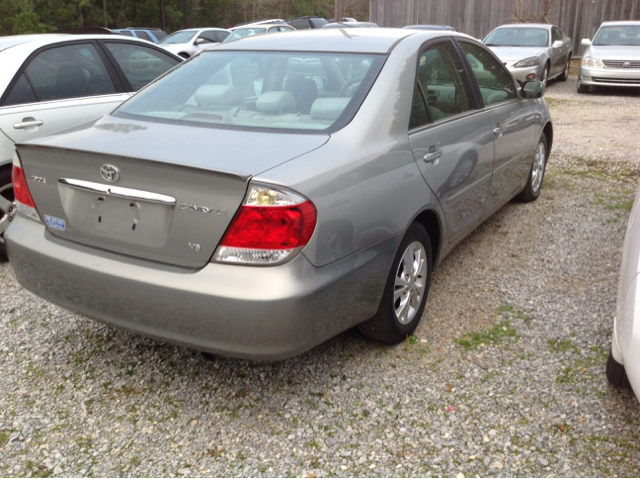 2005 Toyota Camry Enthusiast 2D Roadster