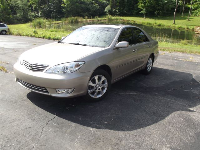 2005 Toyota Camry SEL Sport Utility 4D