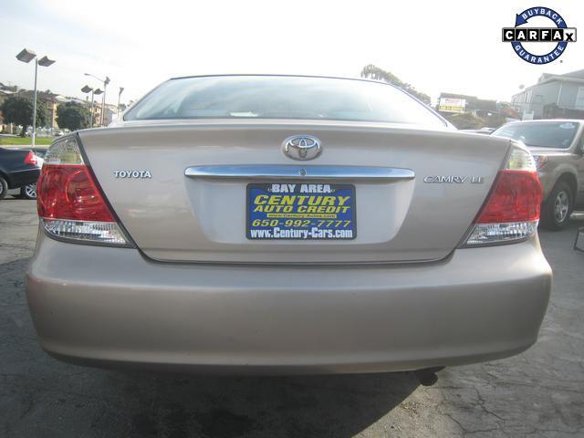 2005 Toyota Camry X