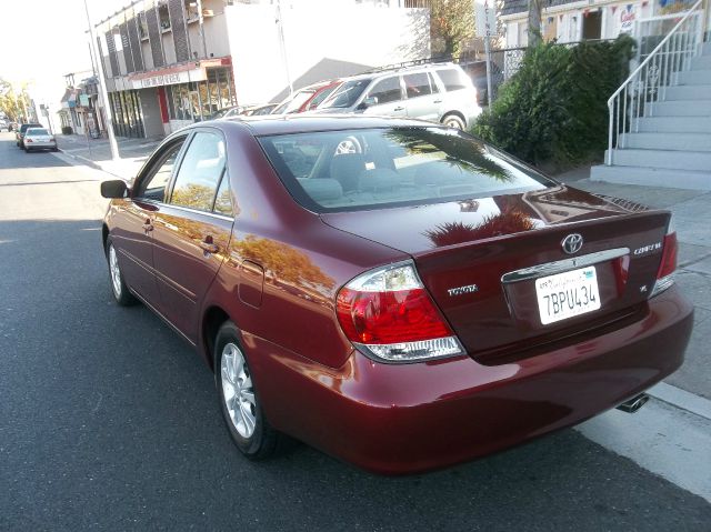 2005 Toyota Camry Enthusiast 2D Roadster