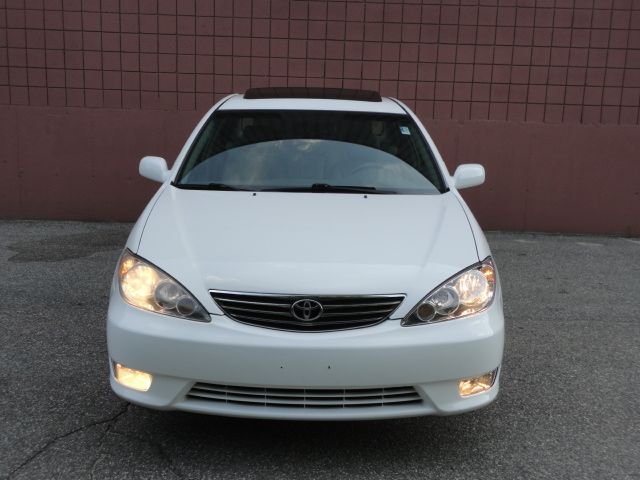 2005 Toyota Camry Ram 1500 2-WD