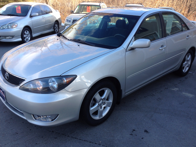 2005 Toyota Camry SE