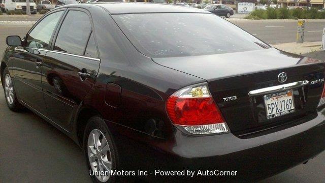 2005 Toyota Camry Unknown