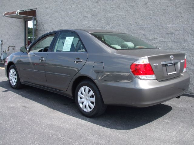 2005 Toyota Camry X