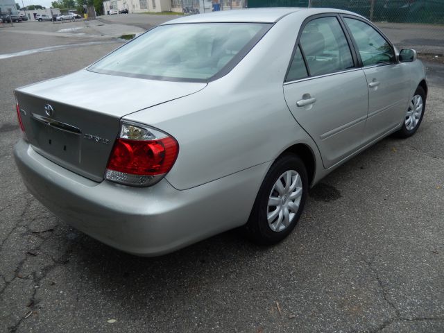 2005 Toyota Camry SCAB XLT 4WD LONG BOX