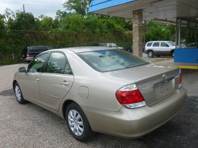 2005 Toyota Camry X