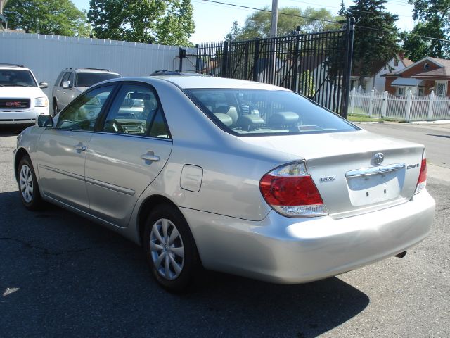 2005 Toyota Camry X