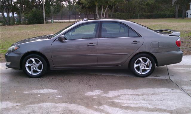 2005 Toyota Camry SE