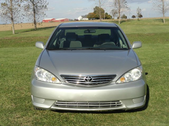 2005 Toyota Camry Enthusiast 2D Roadster