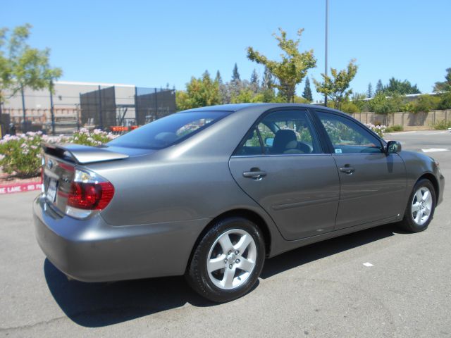 2005 Toyota Camry X