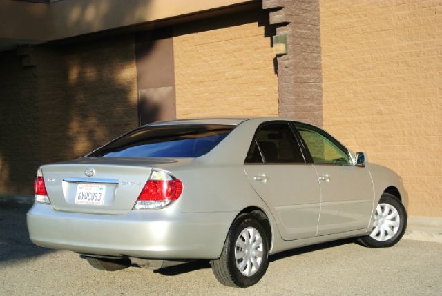 2005 Toyota Camry X