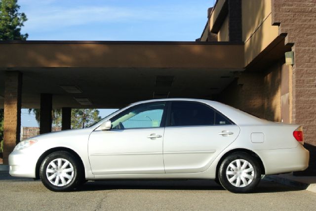 2005 Toyota Camry X