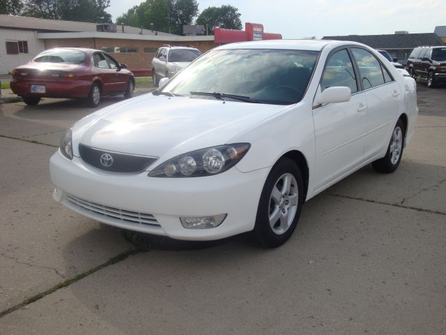 2005 Toyota Camry SE