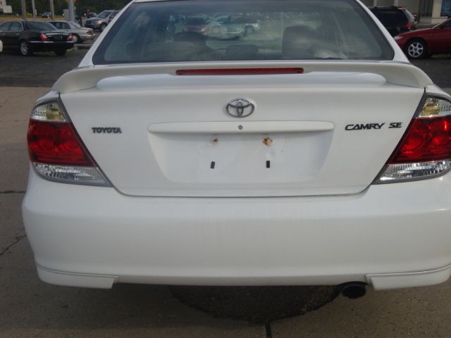 2005 Toyota Camry SE