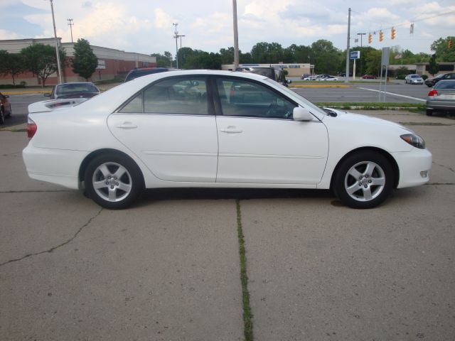 2005 Toyota Camry SE