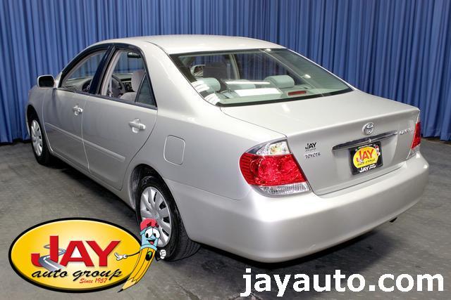 2005 Toyota Camry X