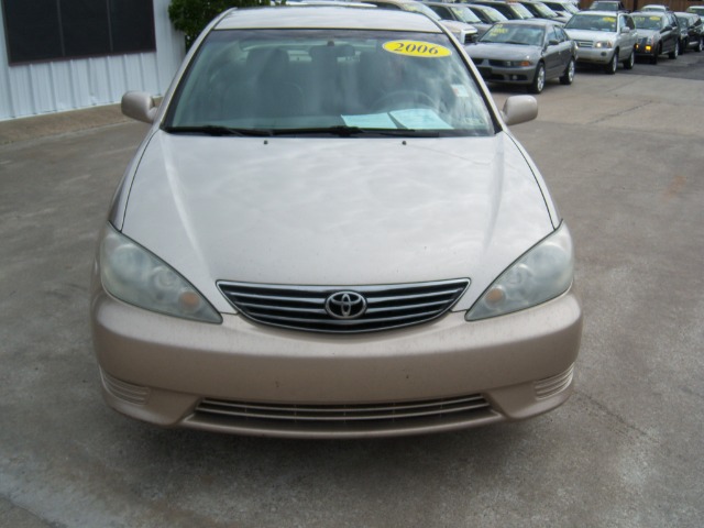 2006 Toyota Camry Unknown