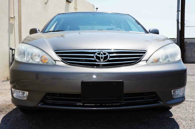 2006 Toyota Camry SEL Sport Utility 4D