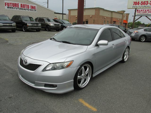 2007 Toyota Camry SLE Leather SUV