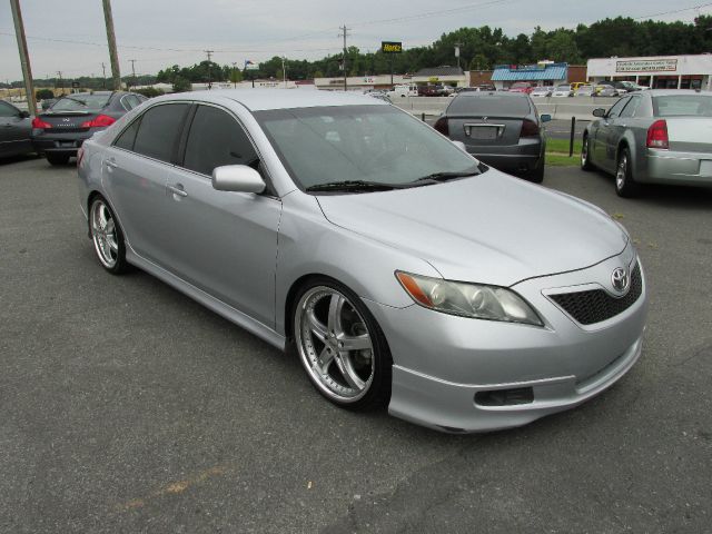 2007 Toyota Camry SLE Leather SUV