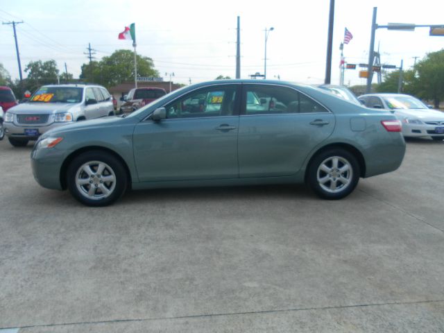 2007 Toyota Camry 745li Sedan