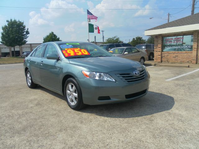 2007 Toyota Camry 745li Sedan